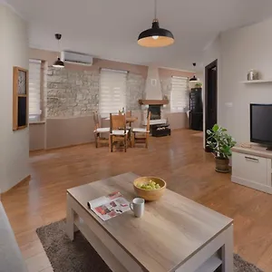 Апартаменты Vecchio Mercato Apartman, Пула